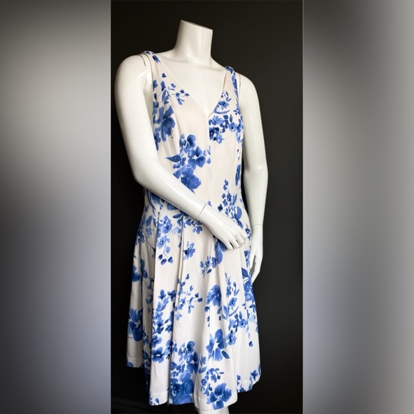 Lauren Ralph Lauren Blue Floral Dress Aline Career Wedding Cocktail Victorian 10 - Picture 3 of 11